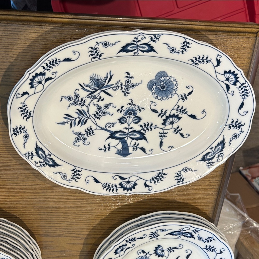 Vintage Blue Danube Serving Platter 14 inches by 10 inches - 2 platters! - Picture 2 of 8